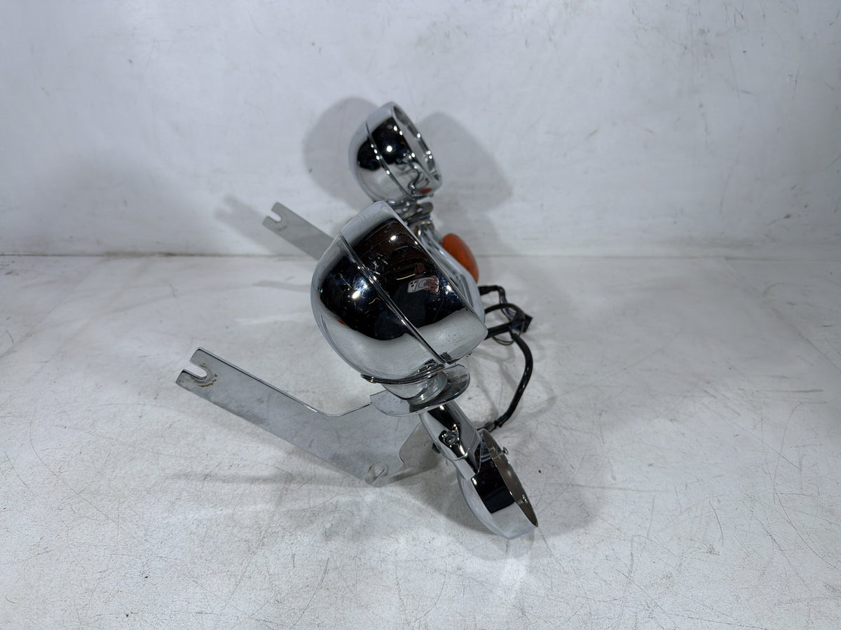 97 Harley Road King Touring FLHR OEM Front Turn Signal Indicators Aux Light Bar