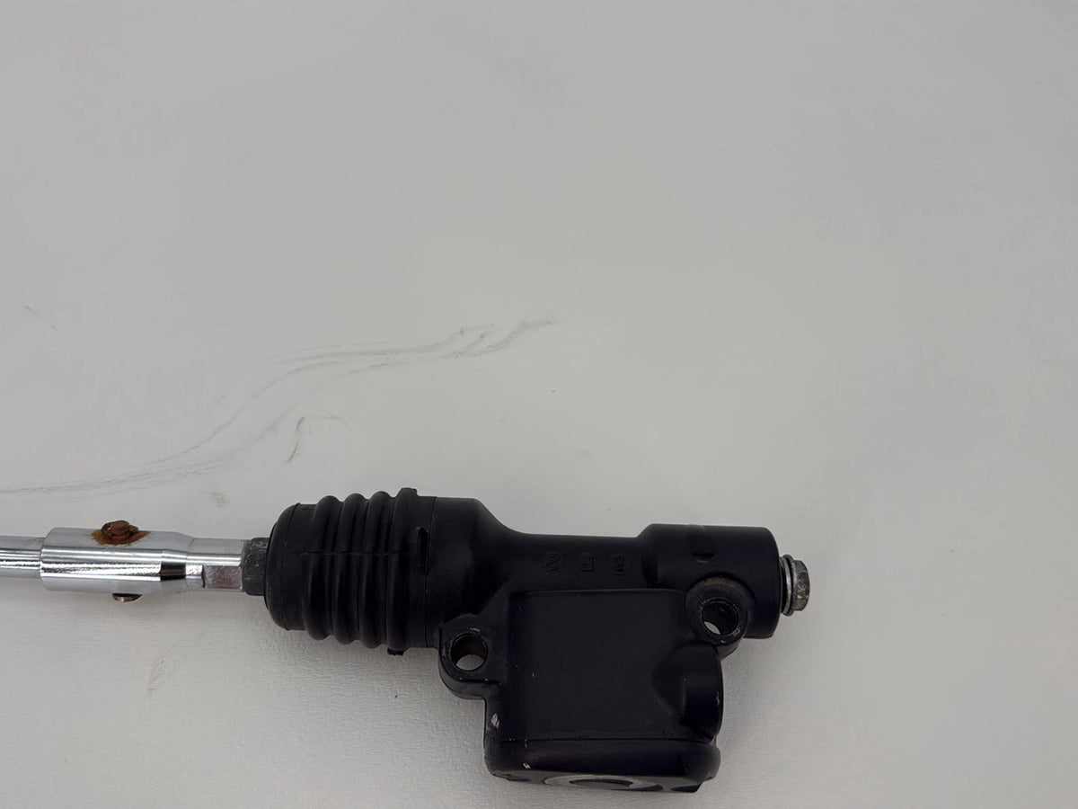 14 Harley Sportster XL883L 883 SuperLow OEM Rear Brake Master Cylinder Reservoir