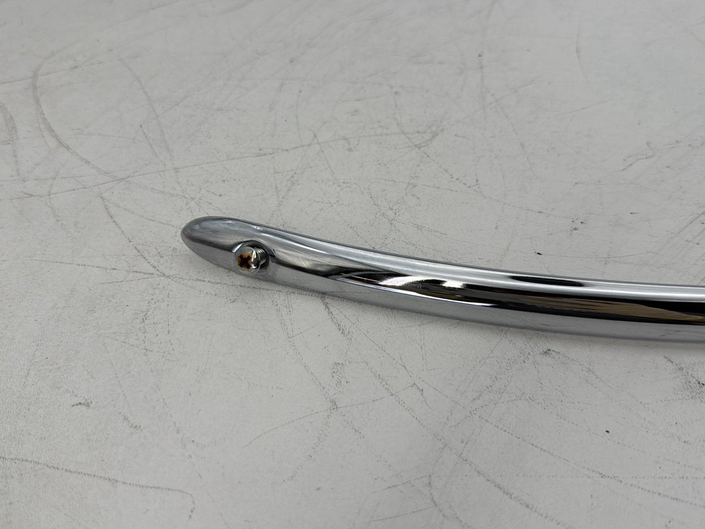 1999 - 2006 Harley-Davidson Touring Electra Glide Classic Front Windshield Mount Trim Strip 58247-96