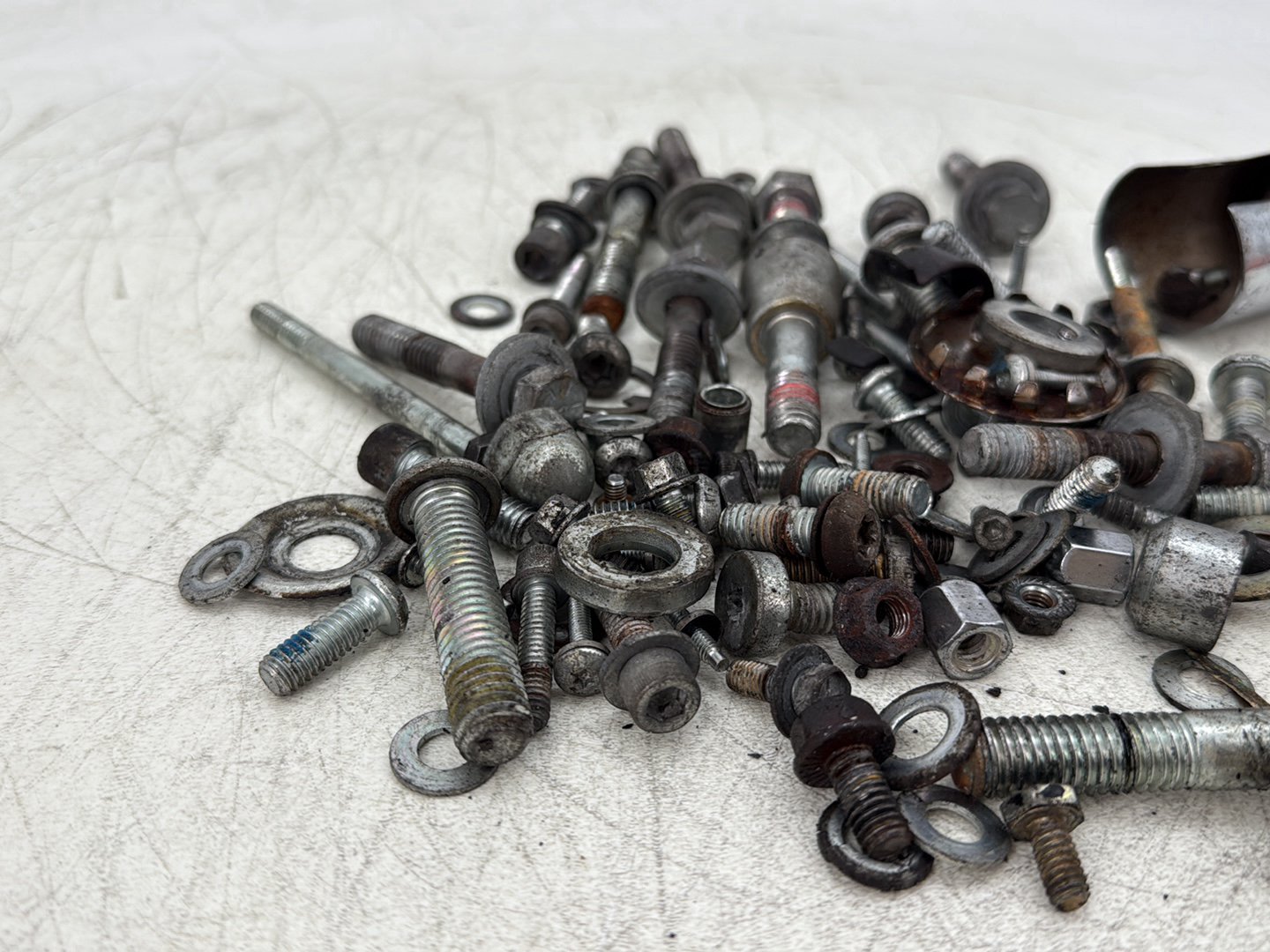 2012 Harley Dyna Super Glide Custom FXDCI OEM Hardware Bolts Nuts & Brackets