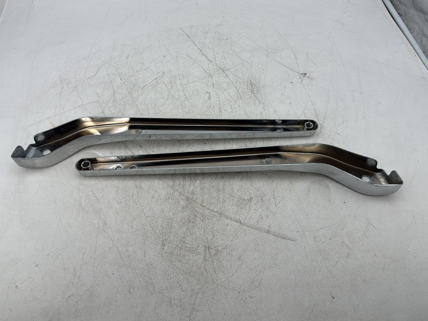 2003 Harley Dyna Wide Glide FXDWG OEM Rear Left Right Fender Struts Bracket
