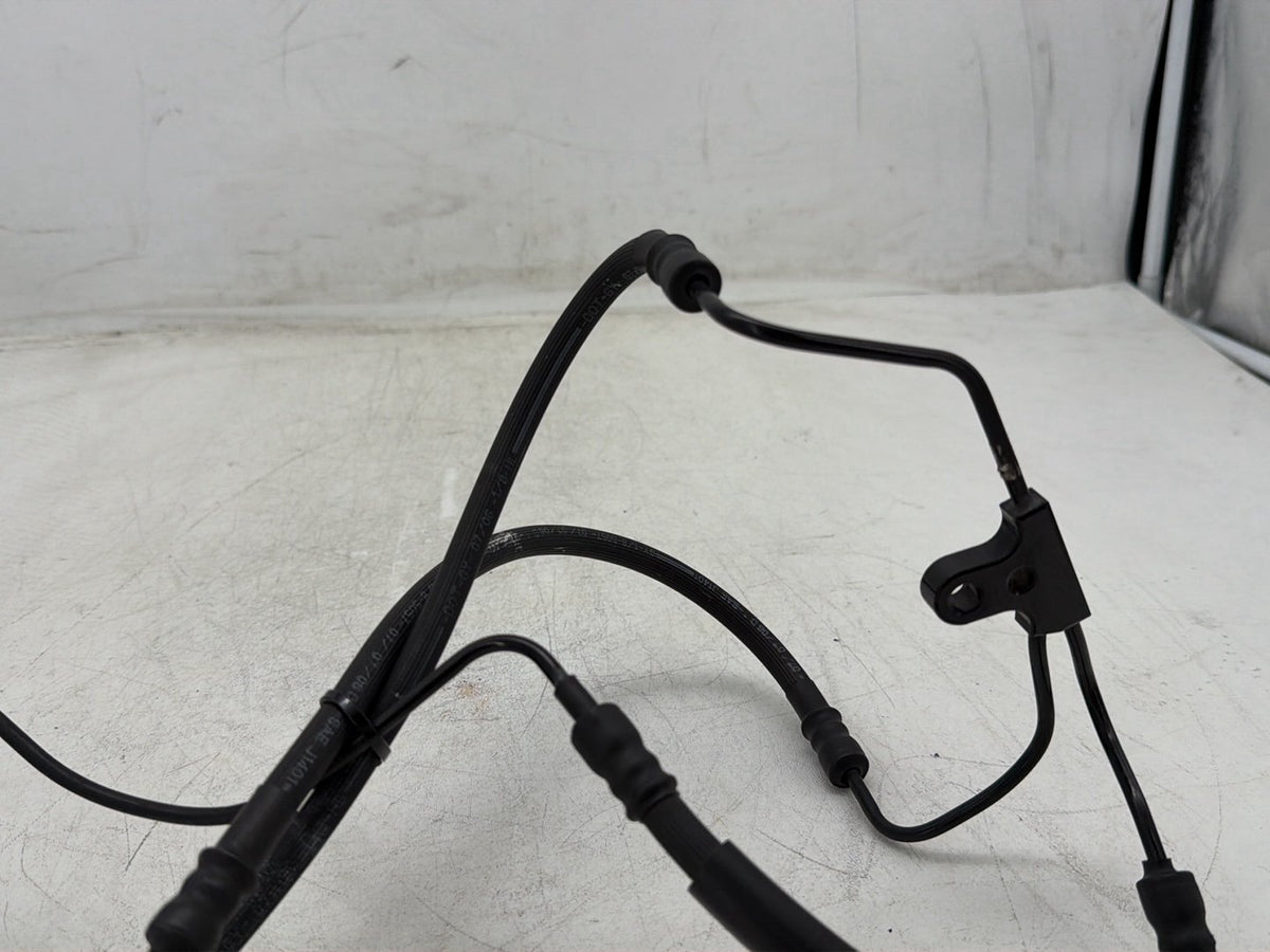 2007 Harley Electra Glide Touring Ultra OEM Front Brake Hose Line Pipe