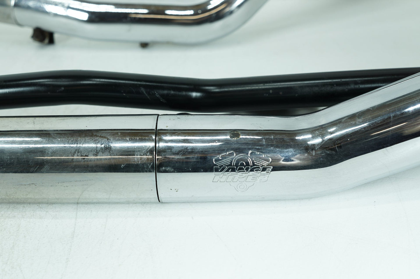 1999 - 2006 Harley-Davidson Softail Fat Boy Exhaust Header Pipes Vance & Hines  	65499-00A
