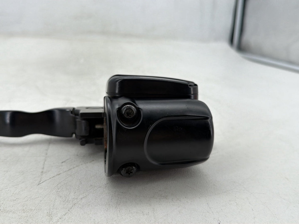 2018 Harley Road Glide Touring FLTRXS OEM Front Left Hand Clutch Lever Master Cylinder