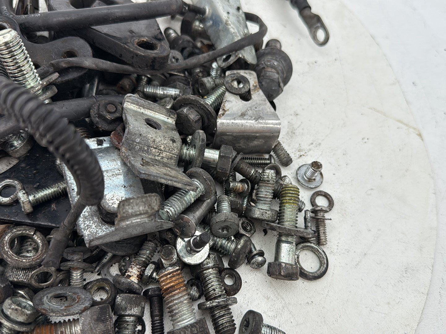 2003 Harley Electra Glide Touring Ultra FLHTCUI OEM Hardware Bolts Nuts & Brackets