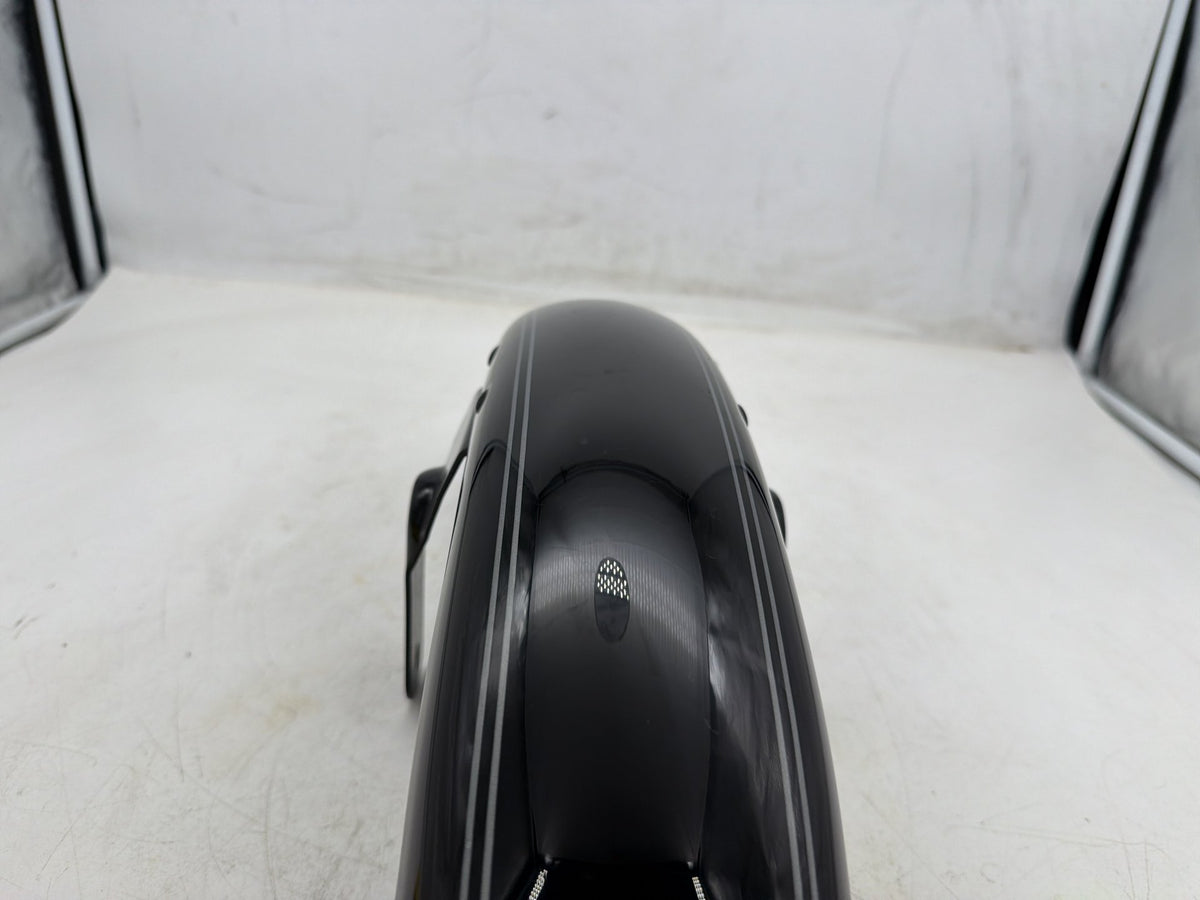 2006 Harley Softail Deuce FXSTDI OEM Front Wheel Fender Shell Panel