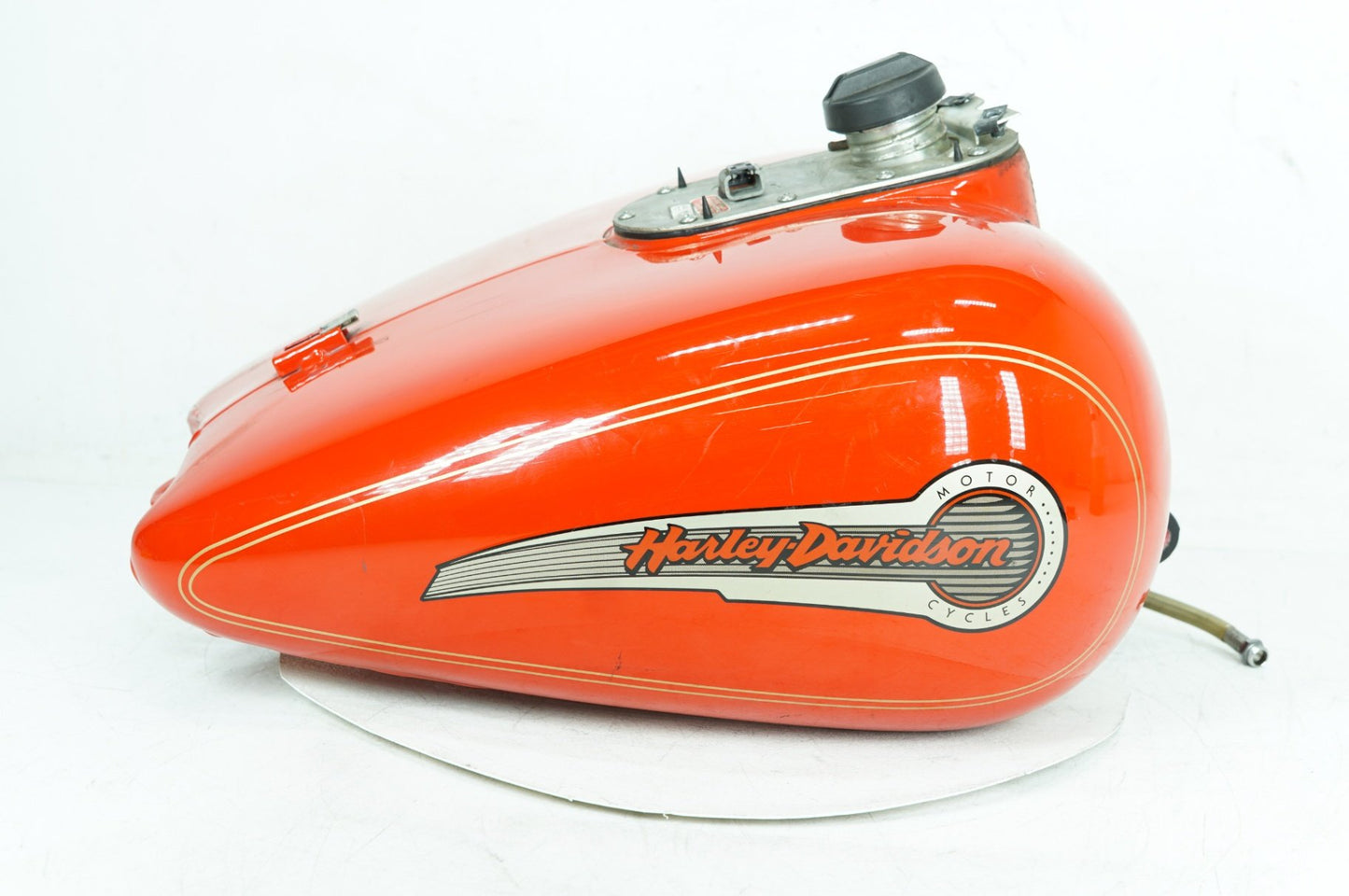 1999 - 2006 Harley-Davidson Touring Electra Glide Classic Fuel Gas Tank Gasoline Reservoir 61356-03