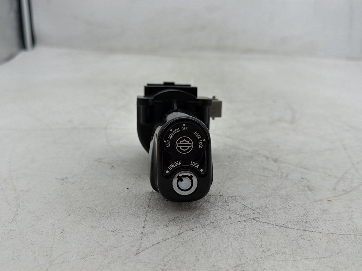 2018 Harley Road Glide Touring FLTRXS OEM Ignition Switch Cylinder Barrel Lockset NOKey