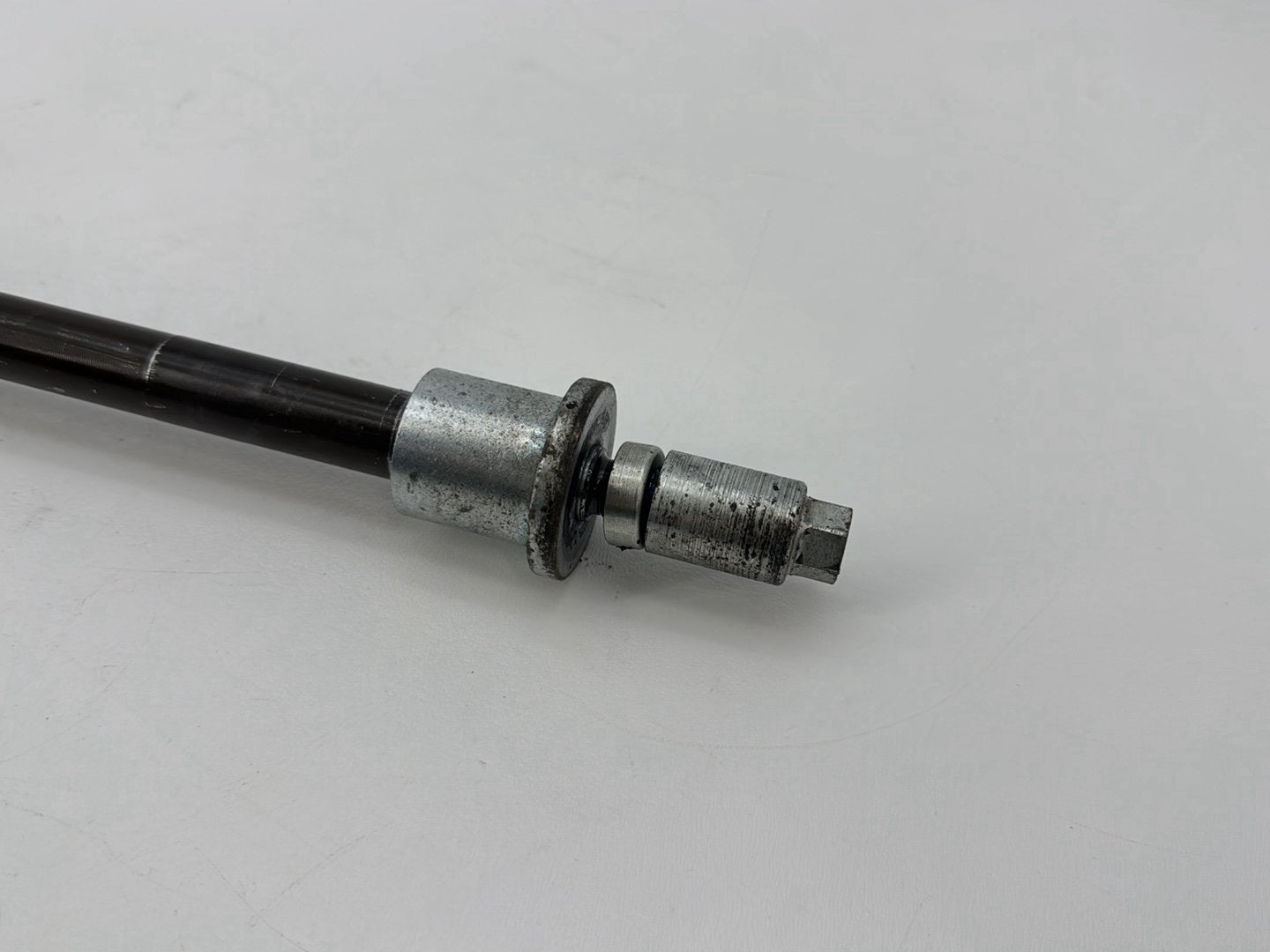 2007 - 2012 Harley-Davidson Touring Road Glide Rear Fork Swingarm Pivot Bolt Shaft 47505-02