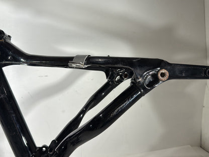 2004 - 2013 Harley-Davidson Sportster 1200 Custom Body Main Frame Chassis CLN CLR 49439-10