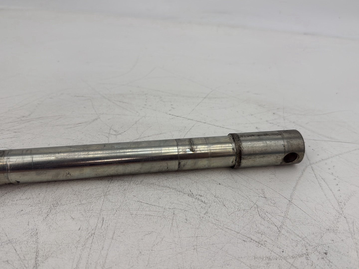 2004 Harley Touring FLHT Electra Glide OEM Front Wheel Axle Bolt Shaft