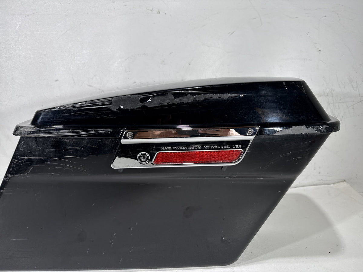 2004 Harley Road King Touring Classic OEM Right 1 Saddlebag Luggage NO Key