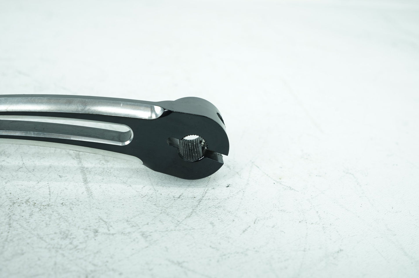 2008 - 2016 Harley-Davidson Touring Road Glide Gear Shifter Lever Pedal CNC Edge Cut