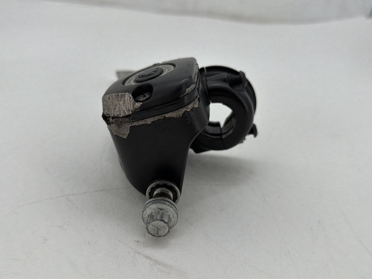 2011 Harley Heritage Softail Classic OEM Front Right Brake Lever Master Cylinder