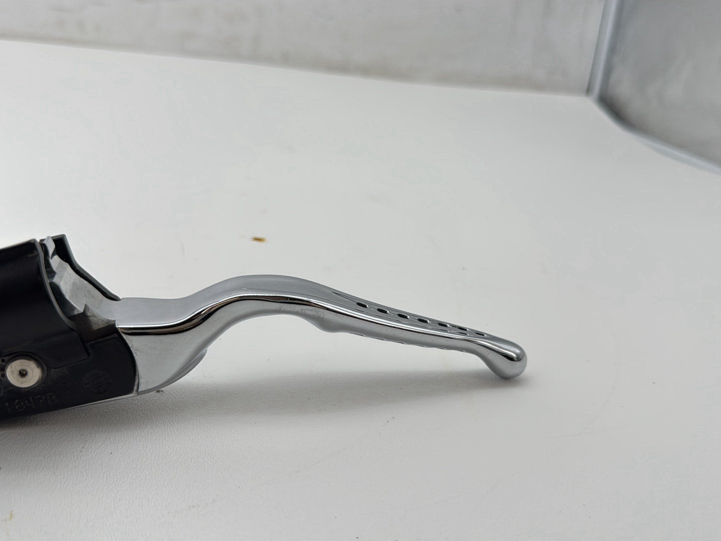 2008 Harley Softail Deluxe FLSTN OEM Front Right Brake Lever Master Cylinder