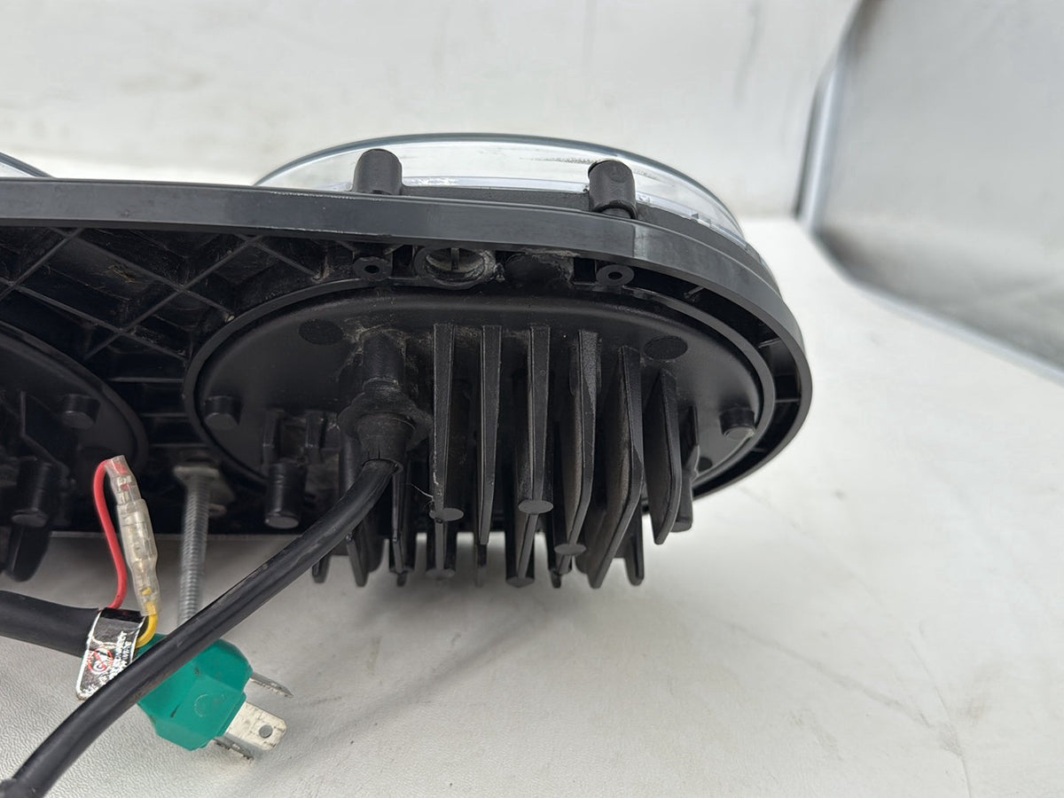 2005 Harley Road Glide Touring FLTRI Headlight Headlamp Head Lamp Light LED Dual