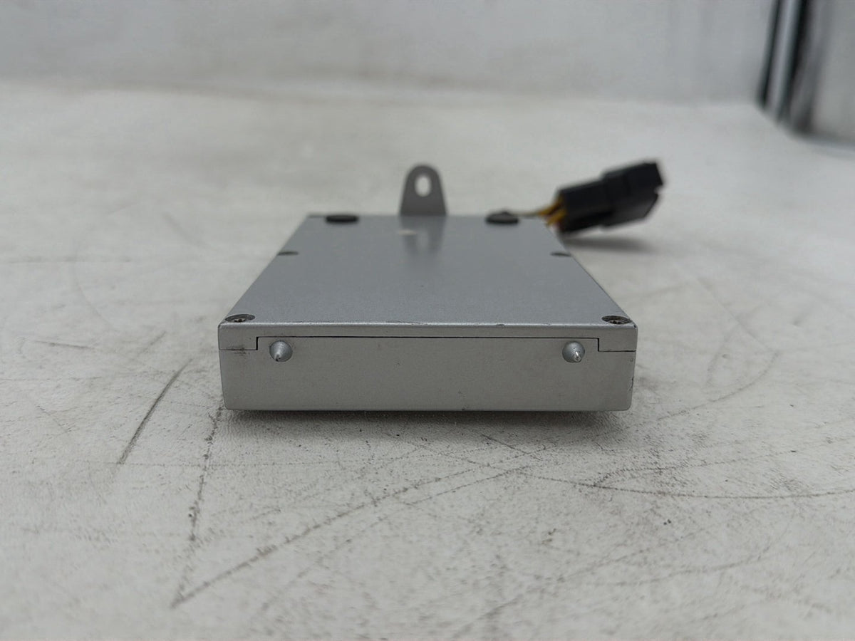 06 Harley Electra Glide Touring Ultra FLHTCUI OEM CB Harman Kardon Radio Module