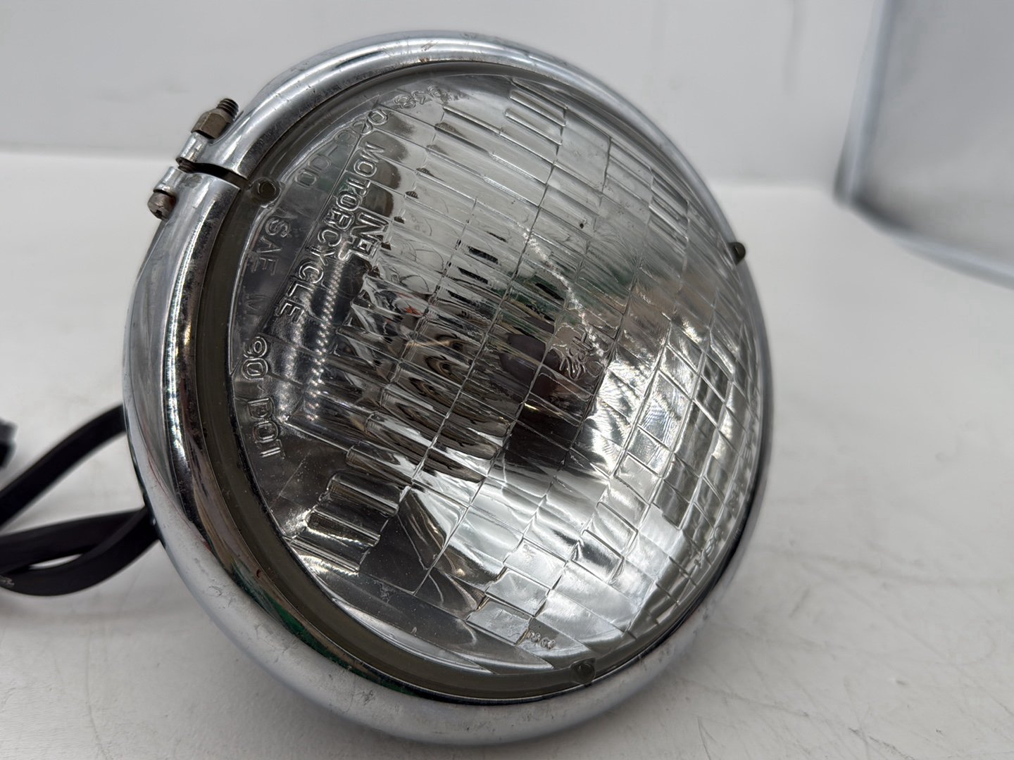2002 Harley Dyna FXD Super Glide OEM Headlight Headlamp Head Light Halogen