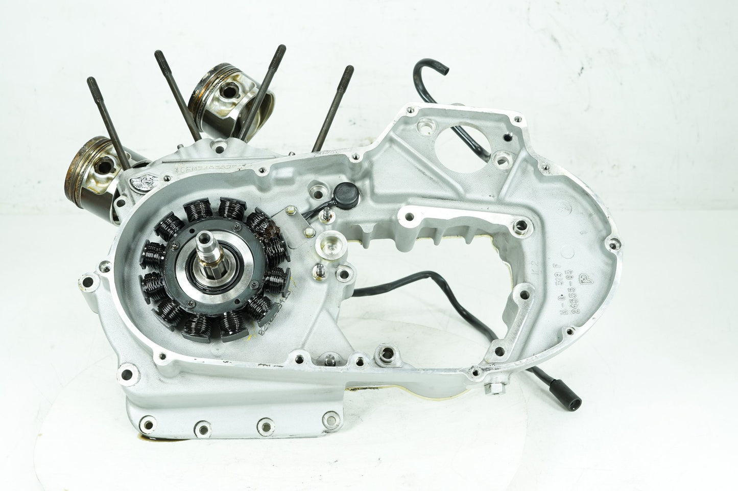 1991 - 2003 Harley-Davidson Sportster Hugger Crankcase Shaft Engine Motor Cover 24555-00