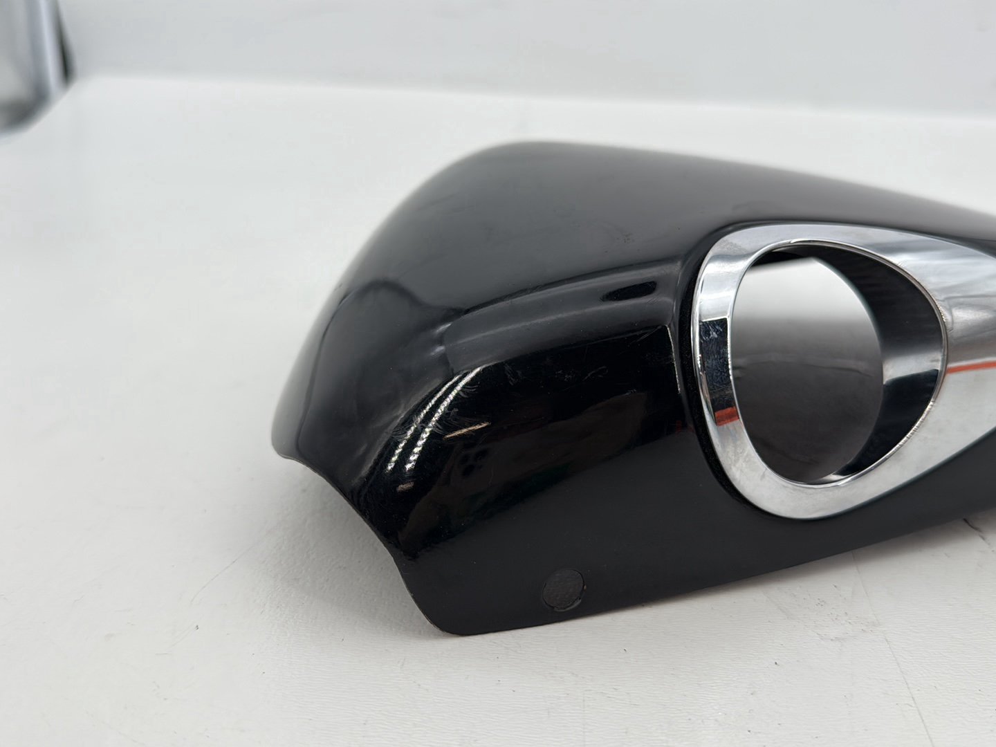 2009 Harley Sportster XL1200C 1200 Custom OEM Right Fairing Side Oil Tank Cover