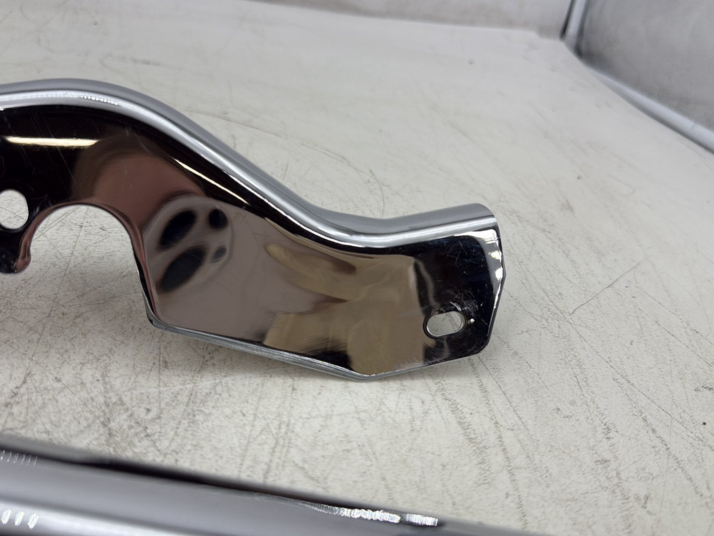 2006 Harley Road King Touring FLHRCI Classic OEM Left Right Saddlebag Fender Struts Brackets