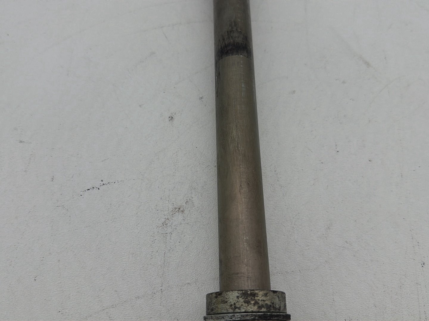 2011 Harley Heritage Softail Classic FLSTC OEM Front Wheel Axle Bolt Shaft