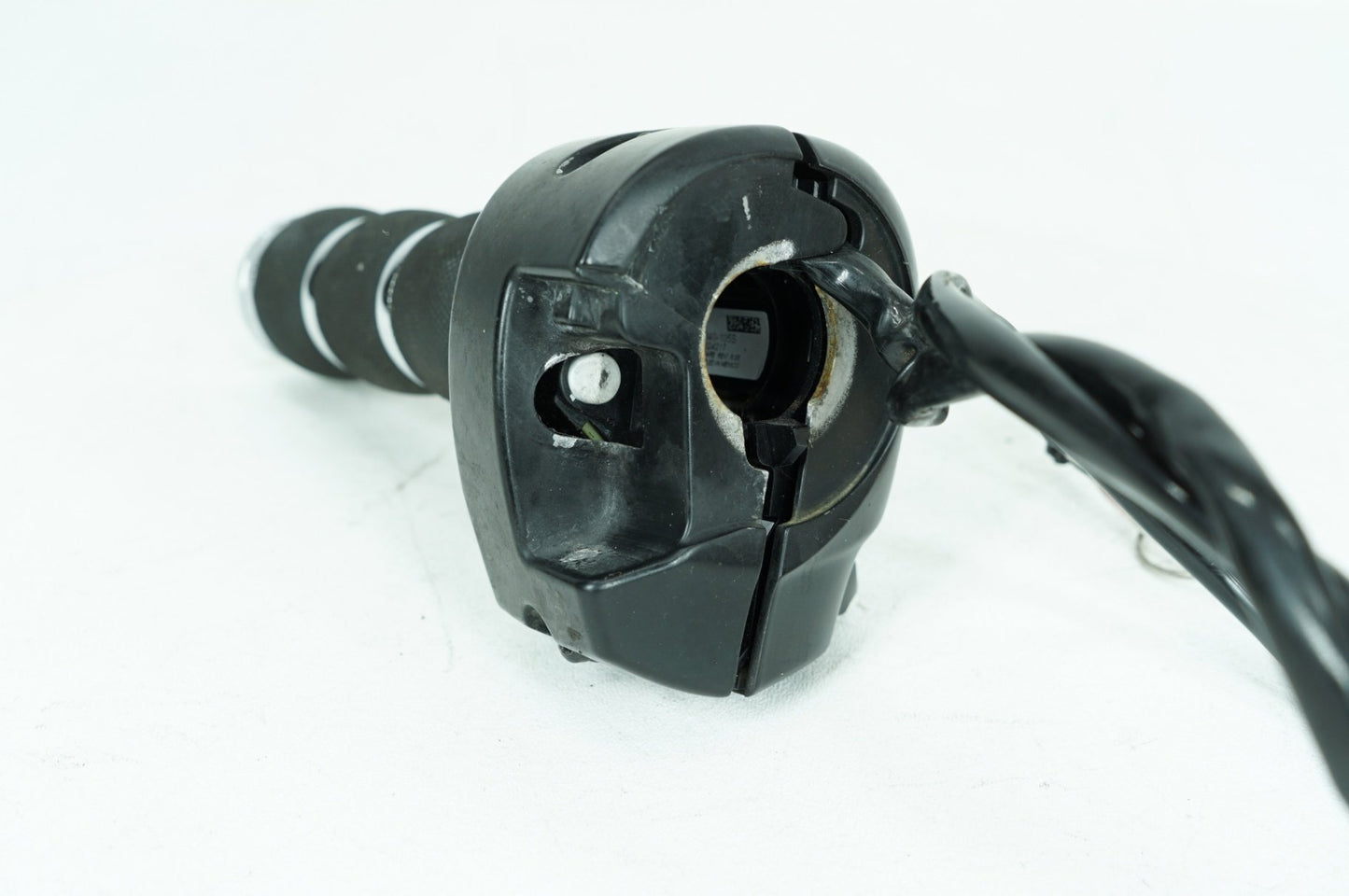 2017 - 2025 Harley-Davidson Touring Road Glide Ultra Right Engine Start Kill Switches Controls 71500129B