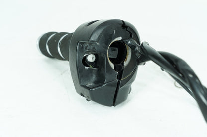 2017 - 2025 Harley-Davidson Touring Road Glide Ultra Right Engine Start Kill Switches Controls 71500129B