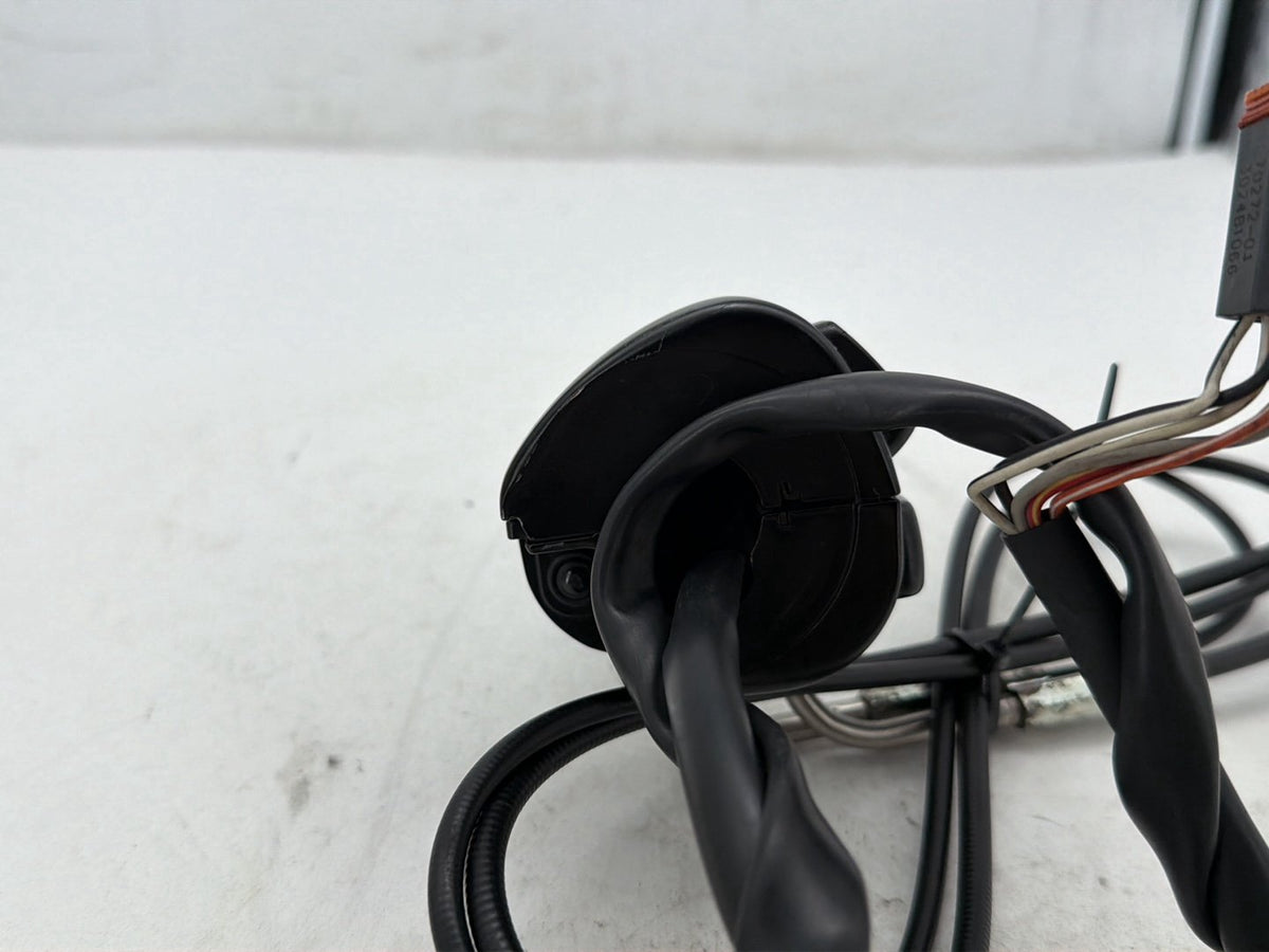2005 Harley Softail Standard FXST OEM Right Engine Start Kill Switches Controls