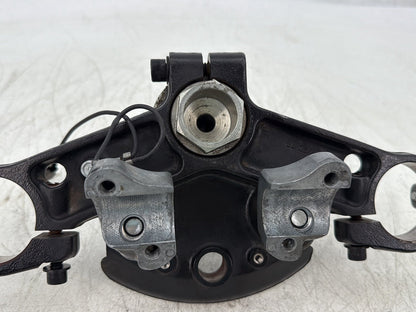 2016 Harley Road King Touring FLHR OEM Front Fork Upper Triple Tree Clamps