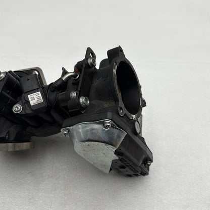 2018 - 2025 Harley-Davidson Softail Fat Bob 114 Engine Intake Manifold Throttle Body 27300122