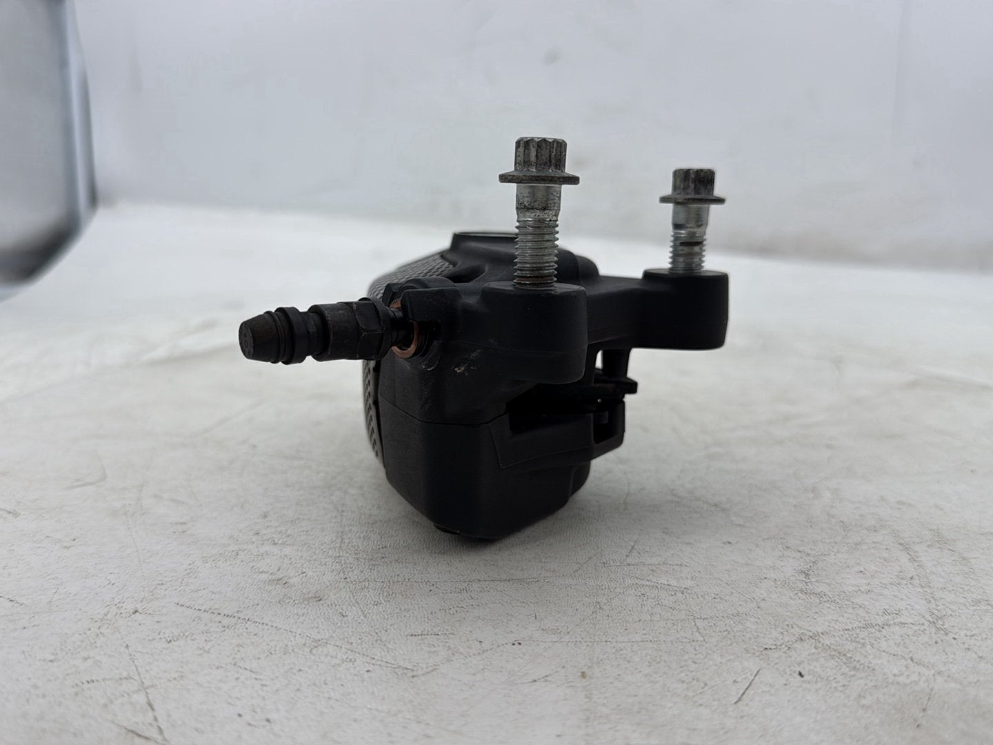 2012 Harley Street Glide Touring FLHX OEM Front Left 1 Brake Caliper