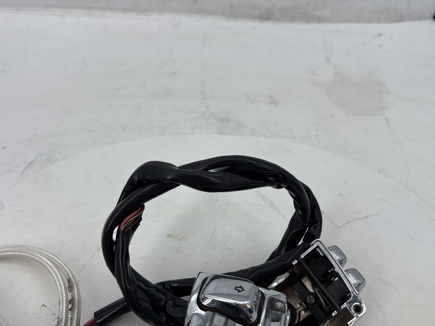 2005 Harley Road Glide Touring FLTRI OEM Right Engine Start Kill Switches Controls