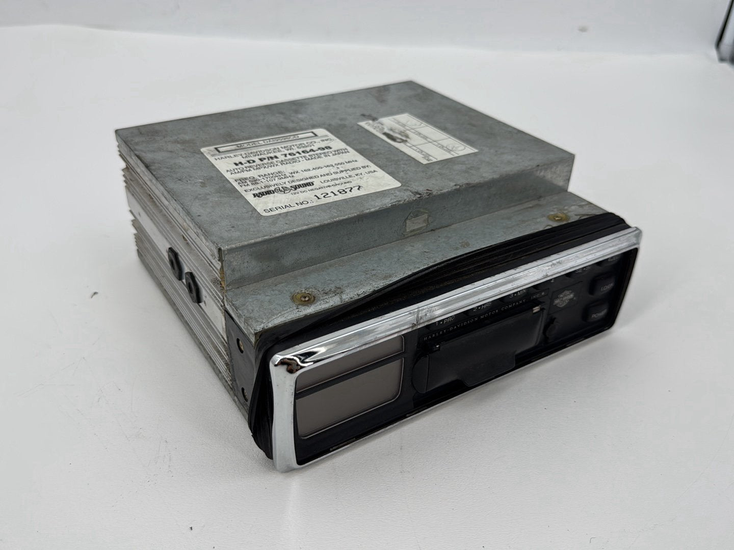 1999 - 2006 Harley-Davidson Touring Electra Glide Classic Radio Cassette Player Audio 76146-98 76164-98