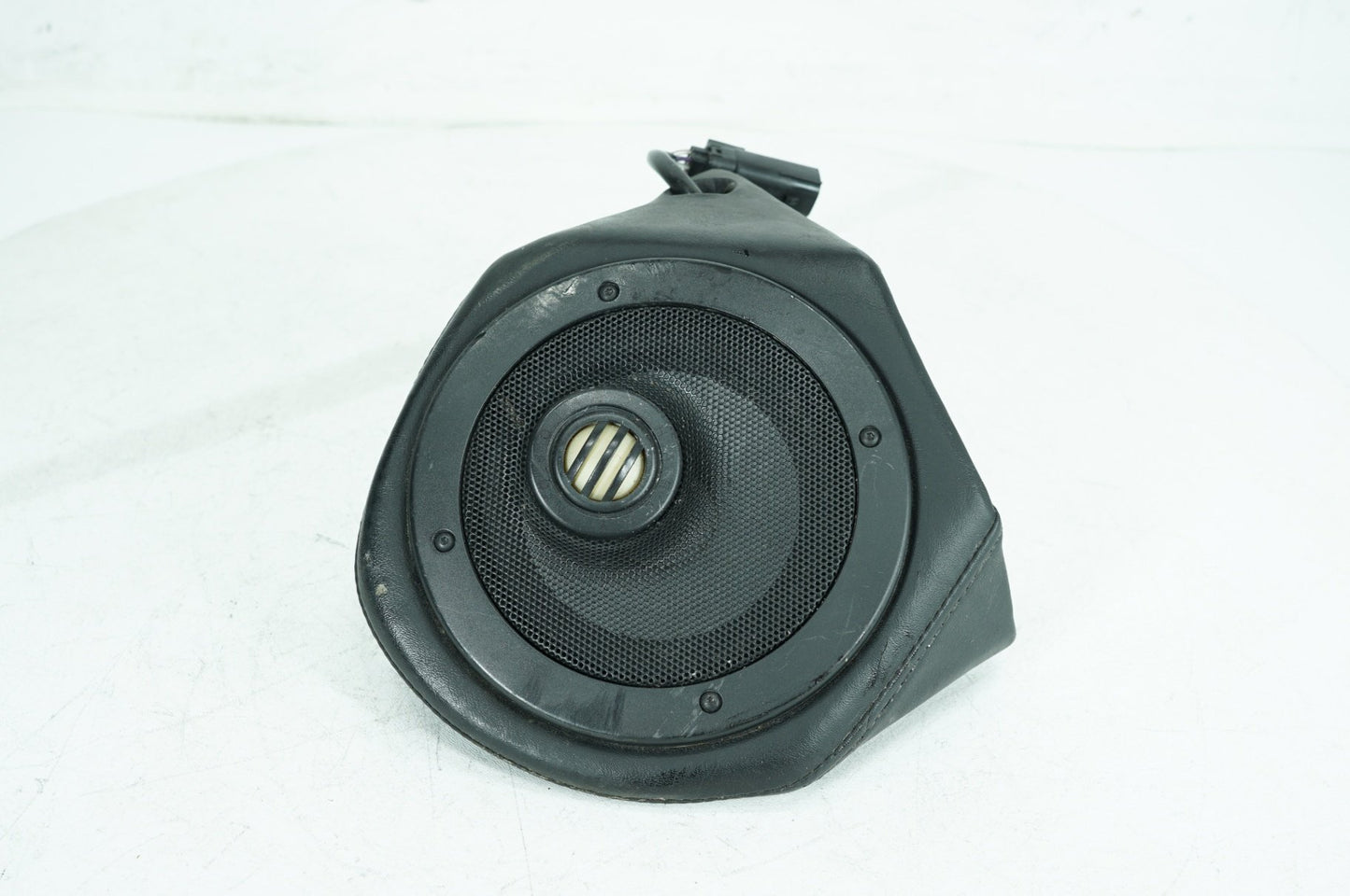 2008 - 2016 Harley-Davidson Touring Electra Glide Ultra Rear Left 1 Audio Sound Speaker 76303-98B