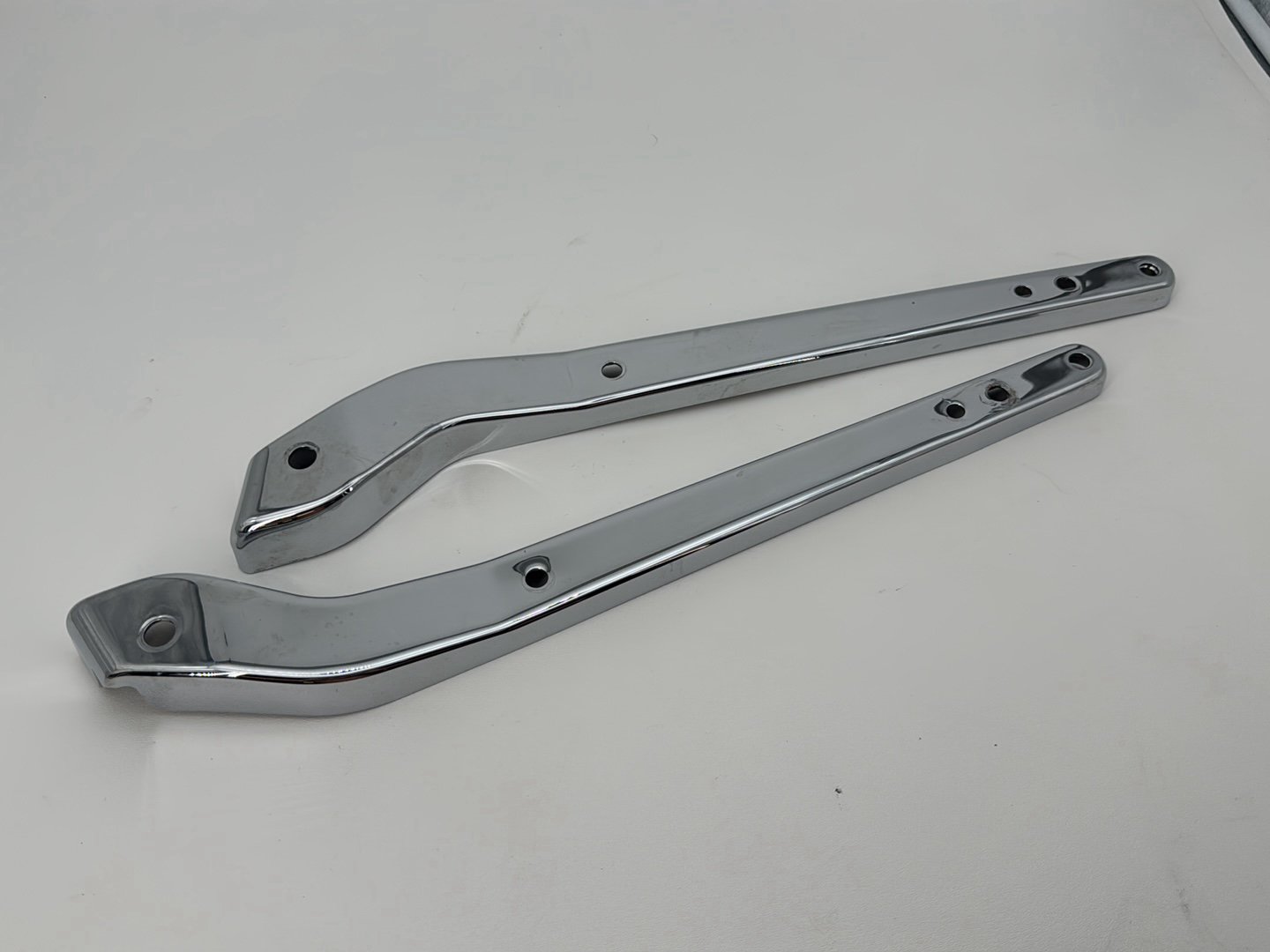 1999 - 2006 Harley-Davidson Dyna Wide Glide Left Right Saddlebag Fender Struts Brackets 59893-96