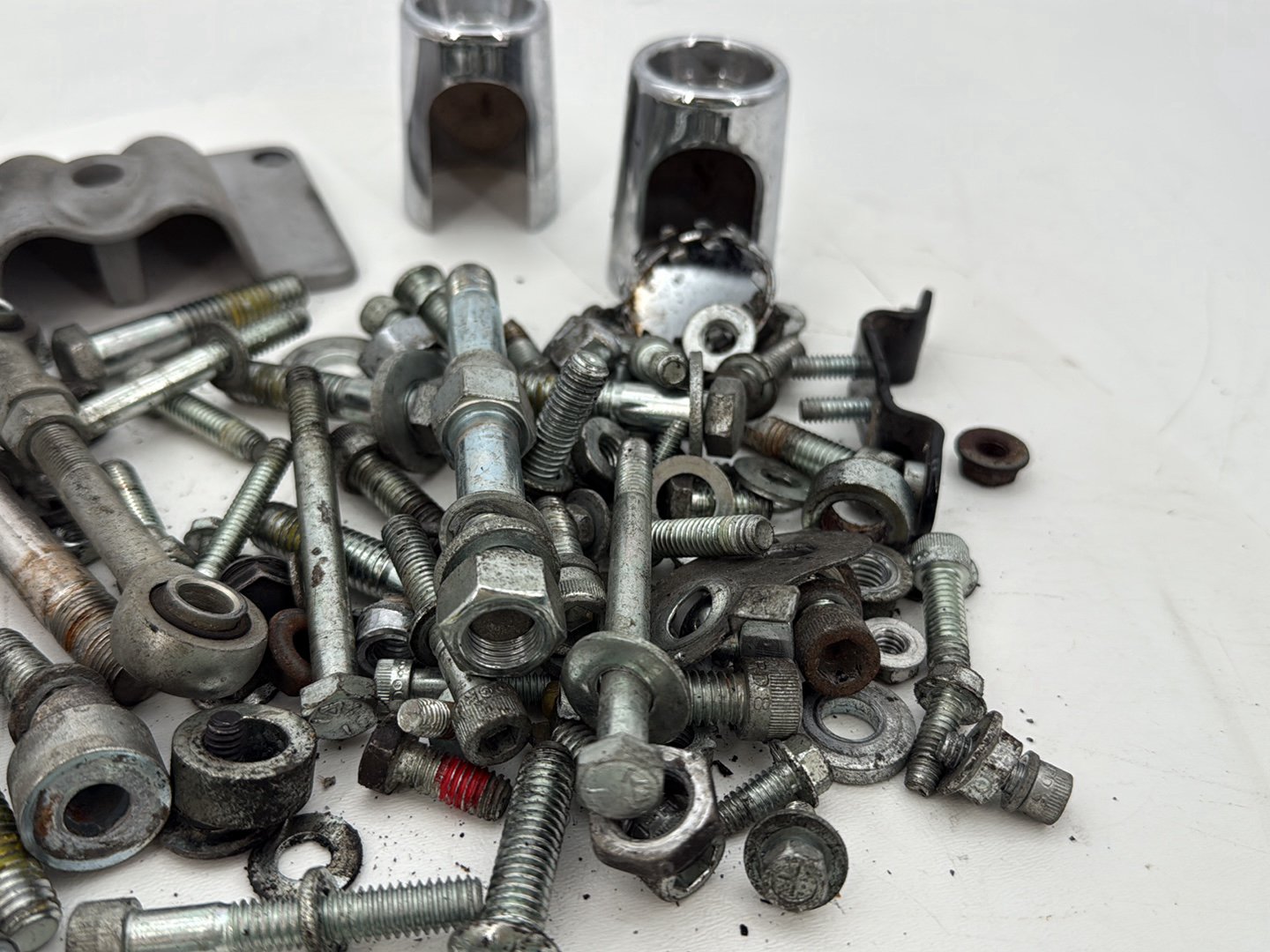 2002 Harley Dyna FXD Super Glide OEM Hardware Bolts Nuts & Brackets