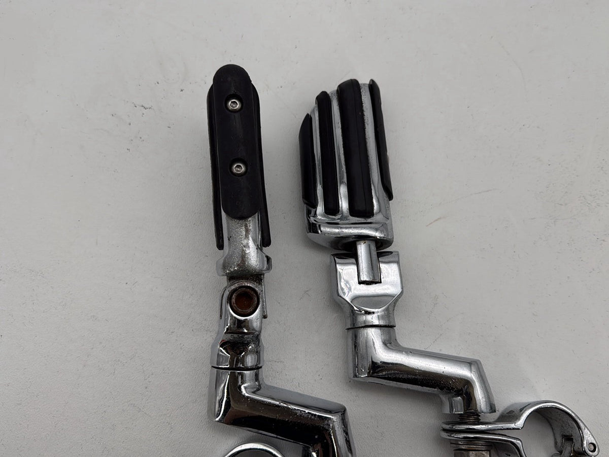 2001 Harley Electra Glide Touring FLHT OEM Front Right Left Highway Foot Pegs