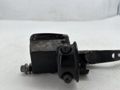 2009 Harley Dyna Street Bob FXDB OEM Front Right Brake Lever Master Cylinder