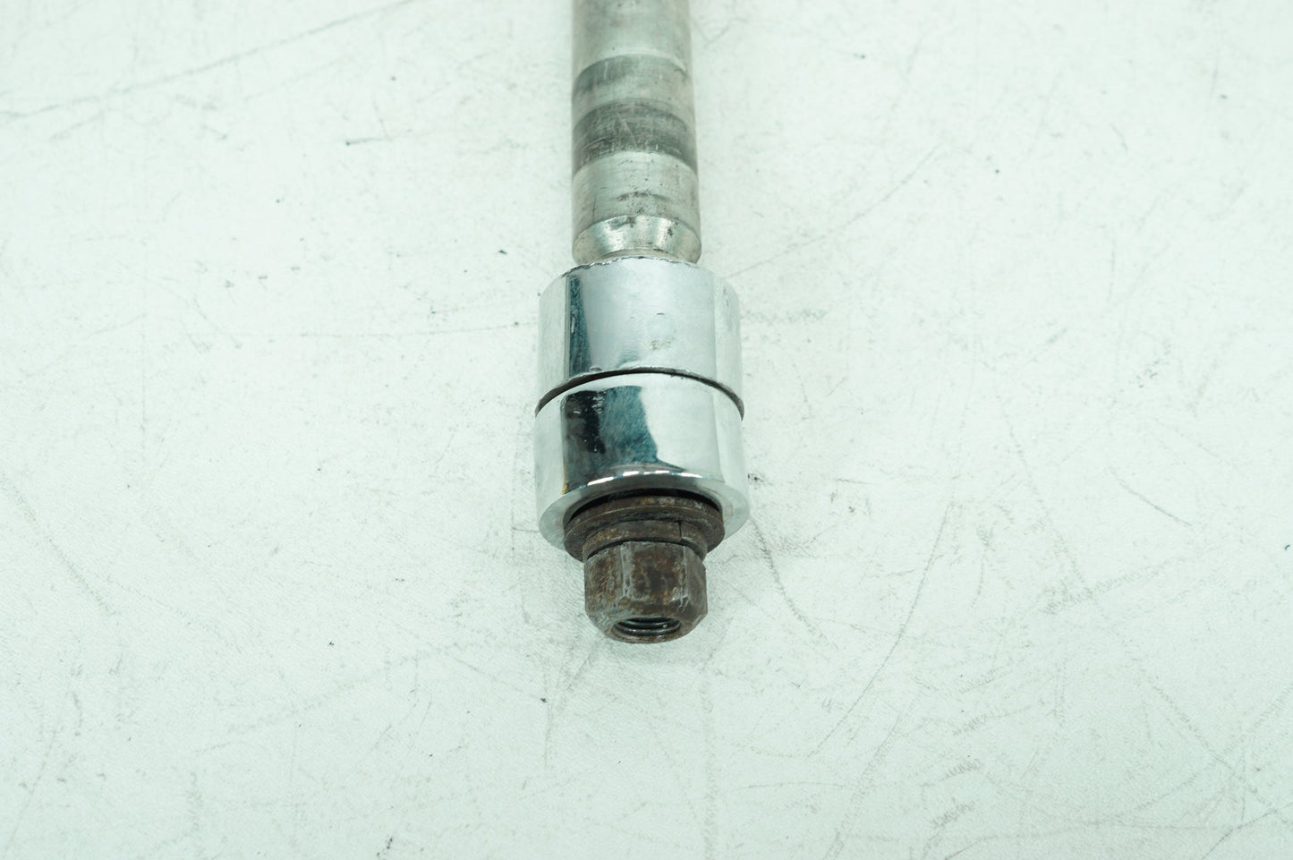 1999 - 2006 Harley-Davidson Touring Road King Police Front Wheel Axle Bolt Shaft 43364-00