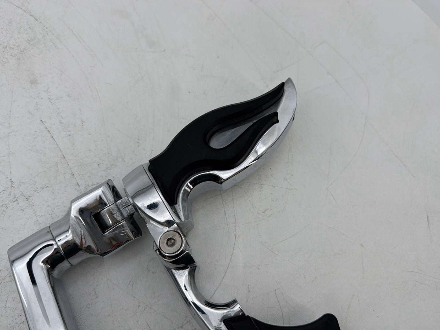 1999 - 2006 Harley-Davidson Touring Electra Glide Classic Front Right Left Highway Foot Pegs Kuryakyn