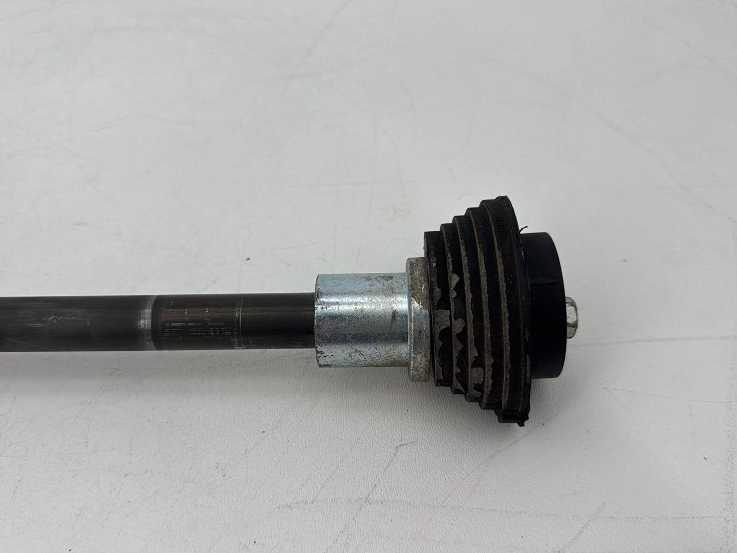 2008 - 2016 Harley-Davidson Touring Electra Glide Ultra Rear Fork Swingarm Pivot Bolt Shaft