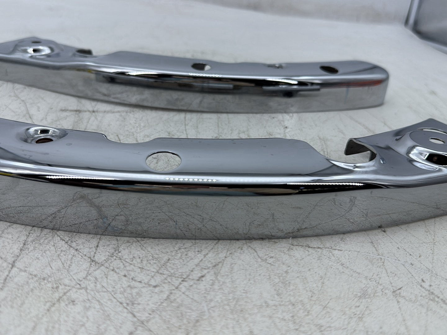 2012 Harley Street Glide Touring FLHX OEM Rear Left Right Fender Struts Bracket
