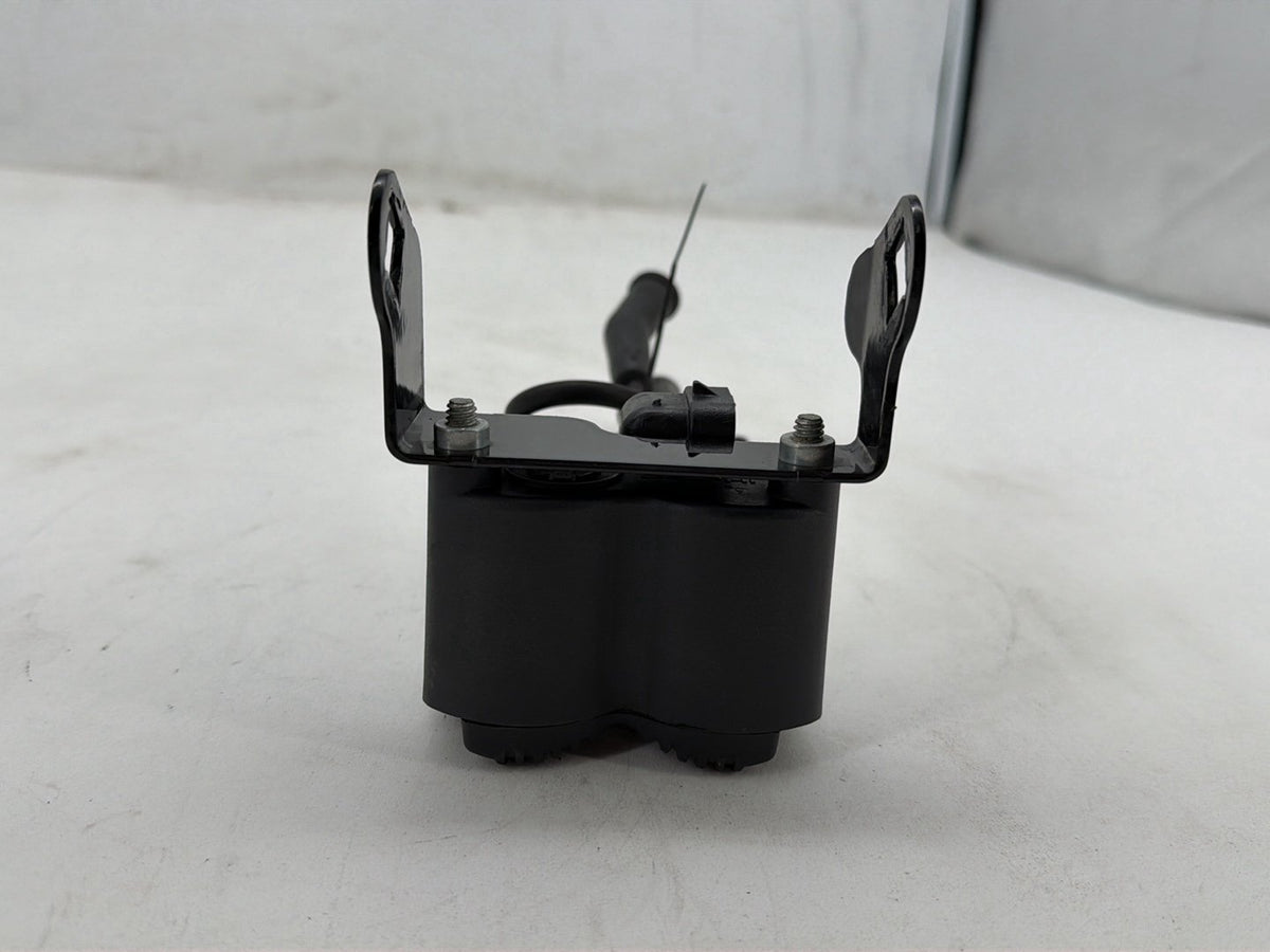 2007 Harley Street Glide Touring FLHX OEM Ignition Coil Spark Plugs Cable