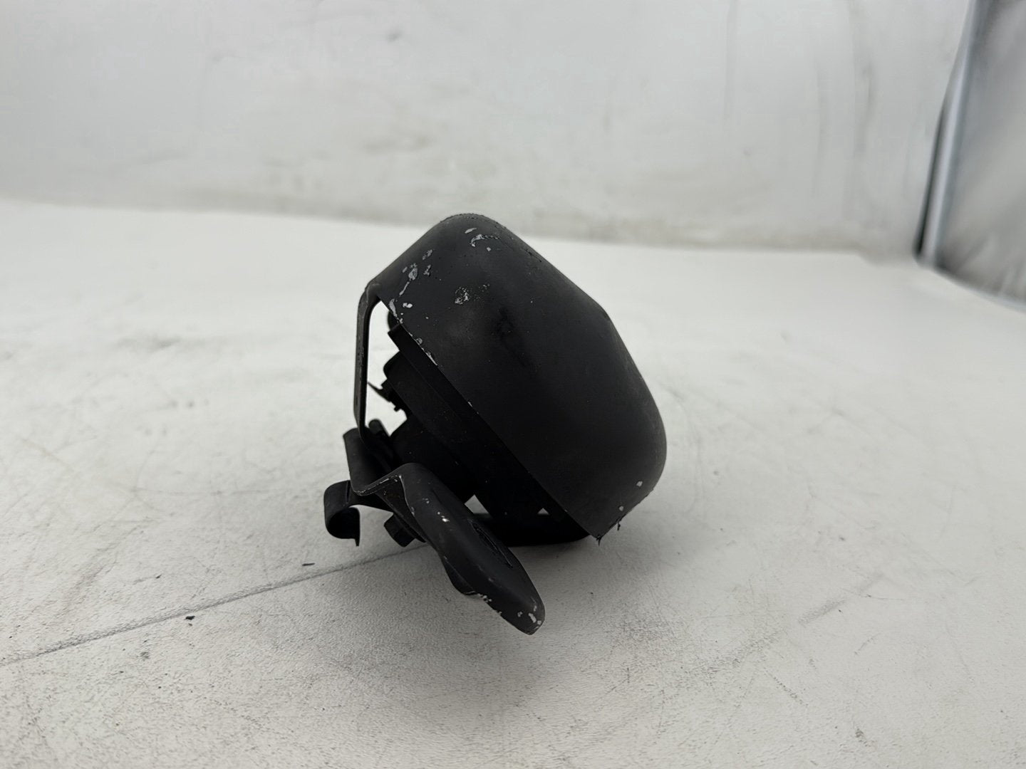 2007 Harley Street Glide Touring FLHX OEM Horn Signal Klaxon Chrome Cover