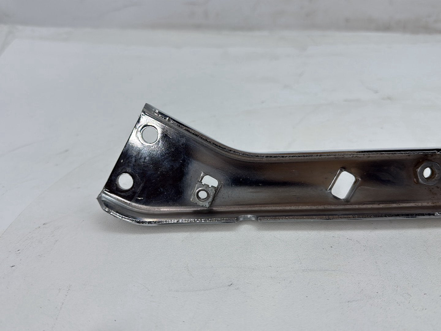 2007 Harley Street Glide Touring FLHX OEM Left Right Saddlebag Fender Struts Brackets