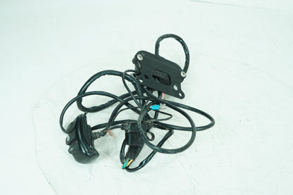 1999 - 2006 Harley-Davidson Touring Road King Police Wire Wiring Harness Plug In Connectors 77207-11A