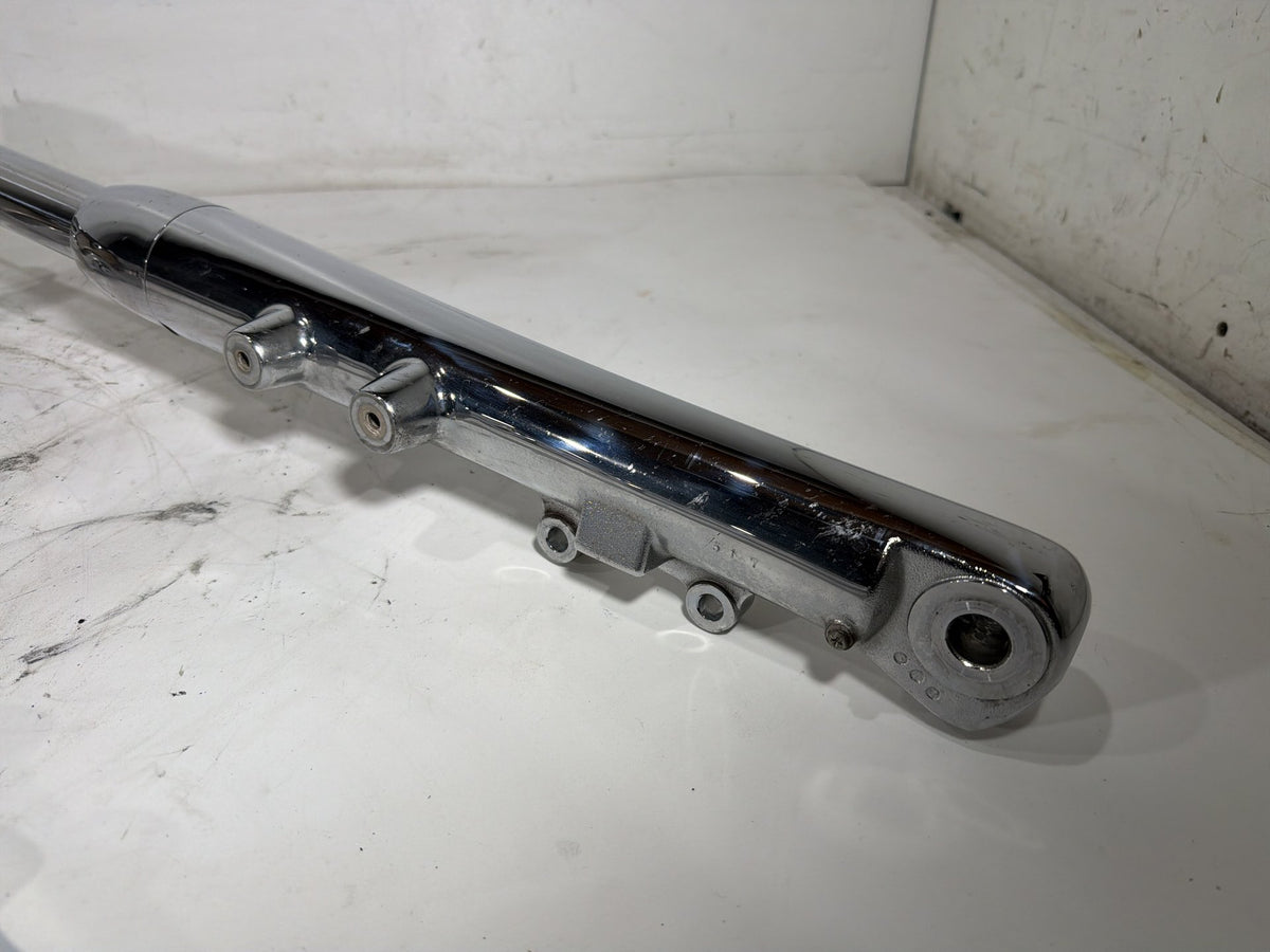 2006 Harley Softail Deuce FXSTDI Front Triple Tree Set & LH RH Fork Legs Sliders