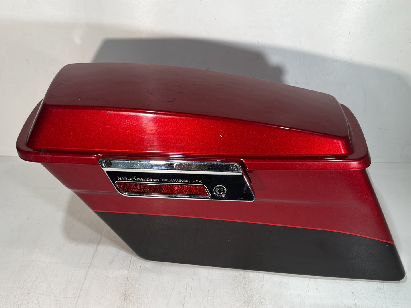 2008 - 2016 Harley-Davidson Touring Electra Glide Ultra Left 1 Saddlebag Luggage NO Key 	90753-93