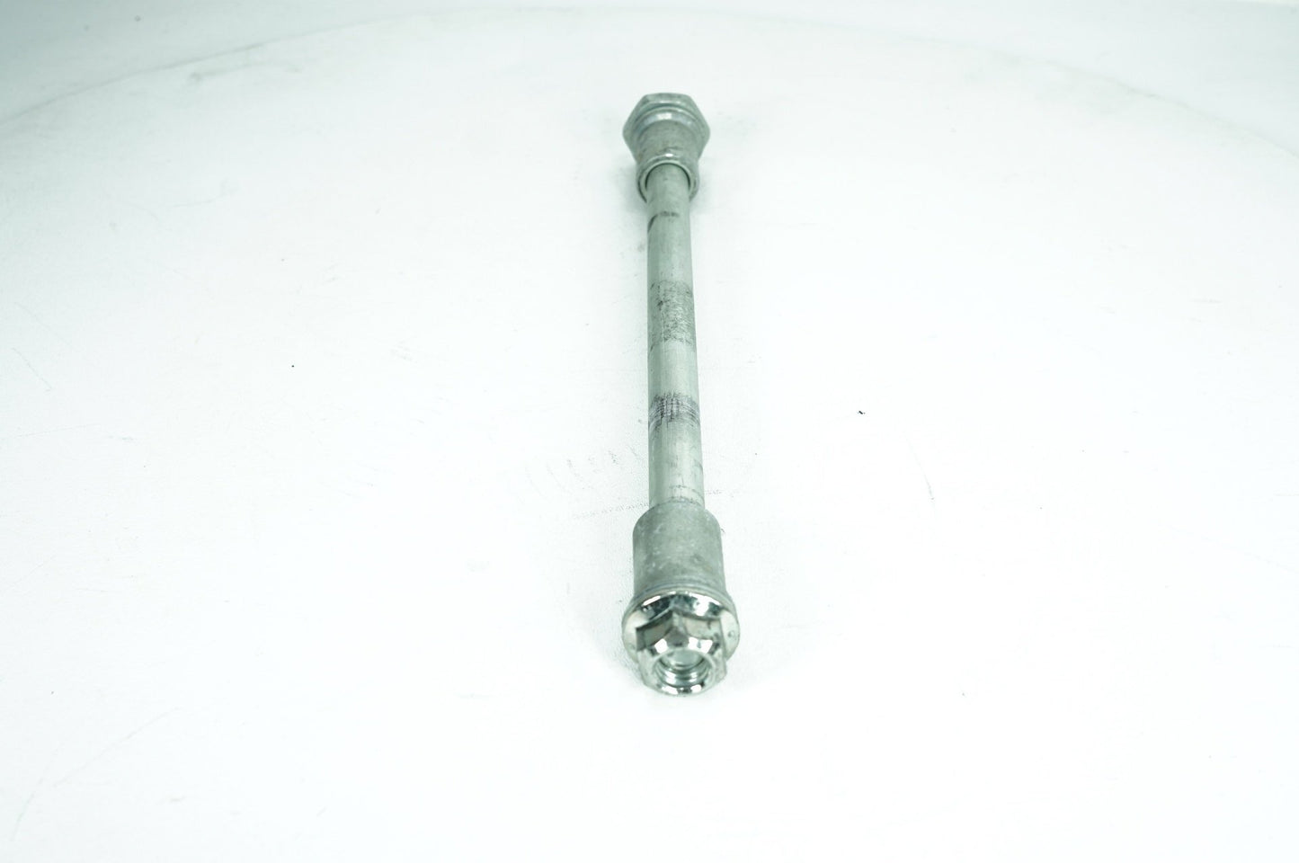 2007 - 2012 Harley-Davidson Softail Heritage Classic Engine Mount Pivot Bolt Shaft 48093-00
